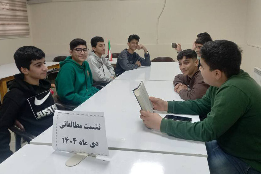 ترویج «هممکتب» در کتابخانههای عمومی ایلام