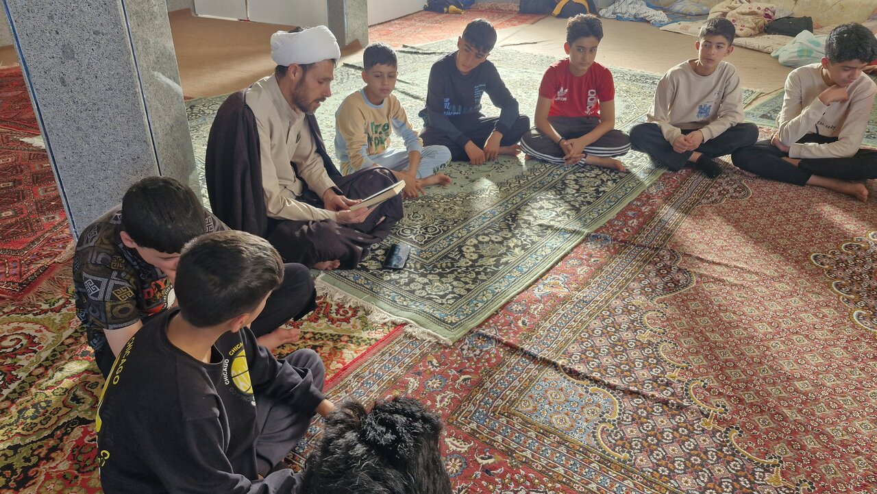 اعتکاف روستای زرد با طعم مطالعه رقم خورد