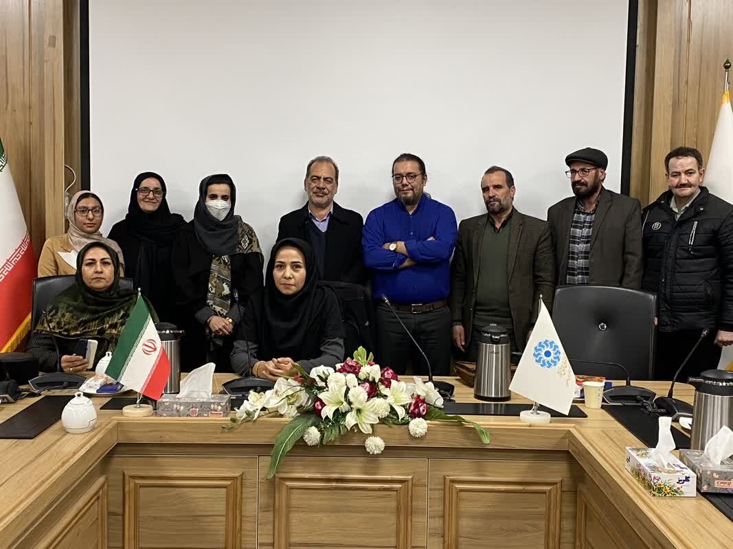 از نور قرآن تا شکوه شعر و بصیرت؛ کتابخانهها قلب تپنده محافل فرهنگی استان