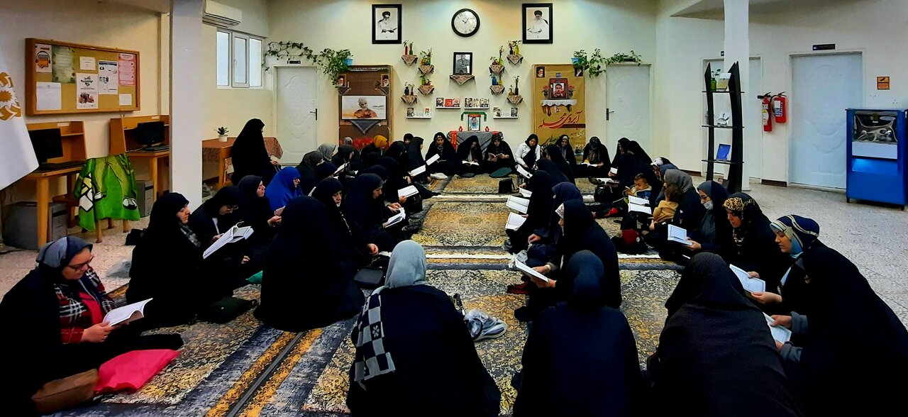 محفل قرآنی، به یاد شهیدان سلیمانی و زاهدلویی در قم برگزار شد