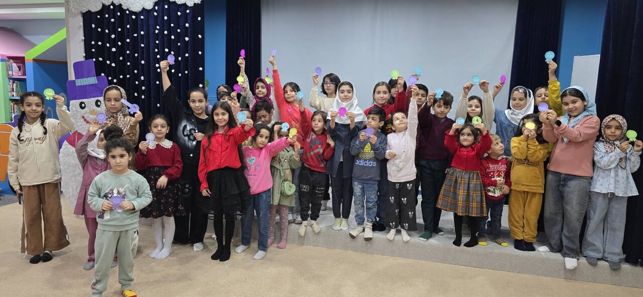 کتابخانه‌های عمومی استان زنجان، میزبان ویژه برنامه‌های فرهنگی «جان پدر» و «سردار دل‌ها» بودند