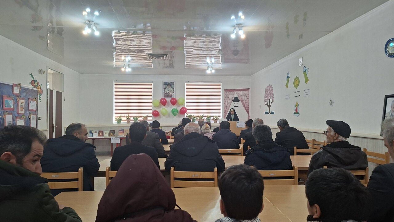 کتابخانه‌های عمومی استان زنجان، میزبان ویژه برنامه‌های فرهنگی «جان پدر» و «سردار دل‌ها» بودند