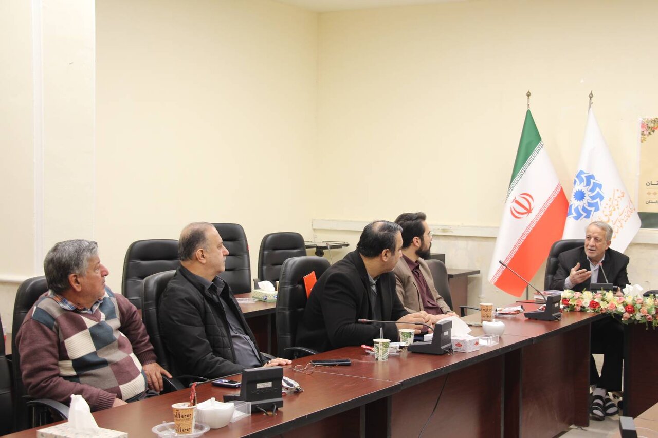 کتاب «سلوک در مکتب سلیمانی» در گرگان نقد و بررسی شد