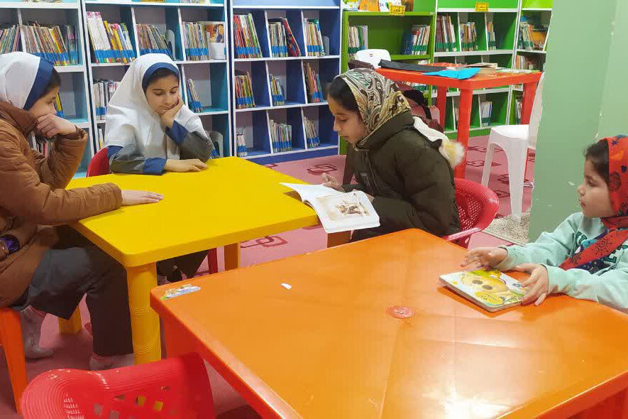 کتابخانههای عمومی استان مرکزی؛ روایتگر حماسه سردار دلها