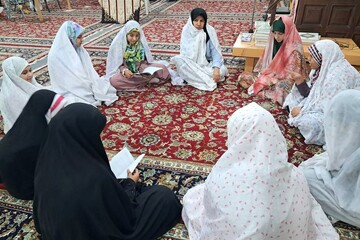 هم‌نشینی کتابداران با معتکفین در مساجد بوشهر