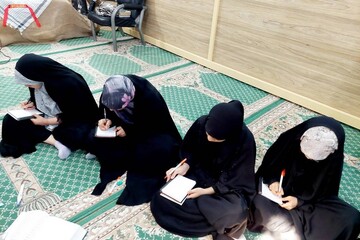 هم‌نشینی کتابداران با معتکفین در مساجد بوشهر