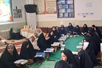 هم‌نشینی کتابداران با معتکفین در مساجد بوشهر