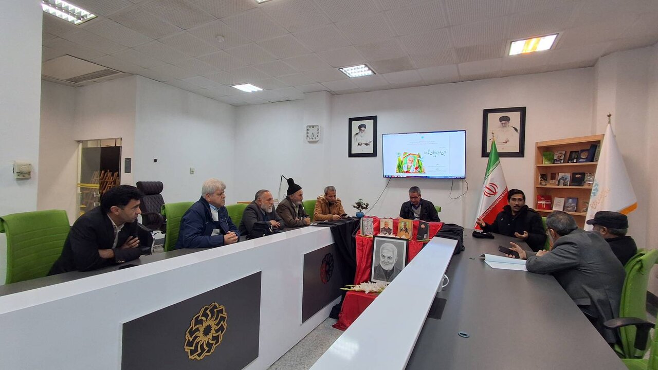 محفل ادبی سُخَن، میزبان عصر شعر «این مرد پایان ندارد» در بجنورد شد