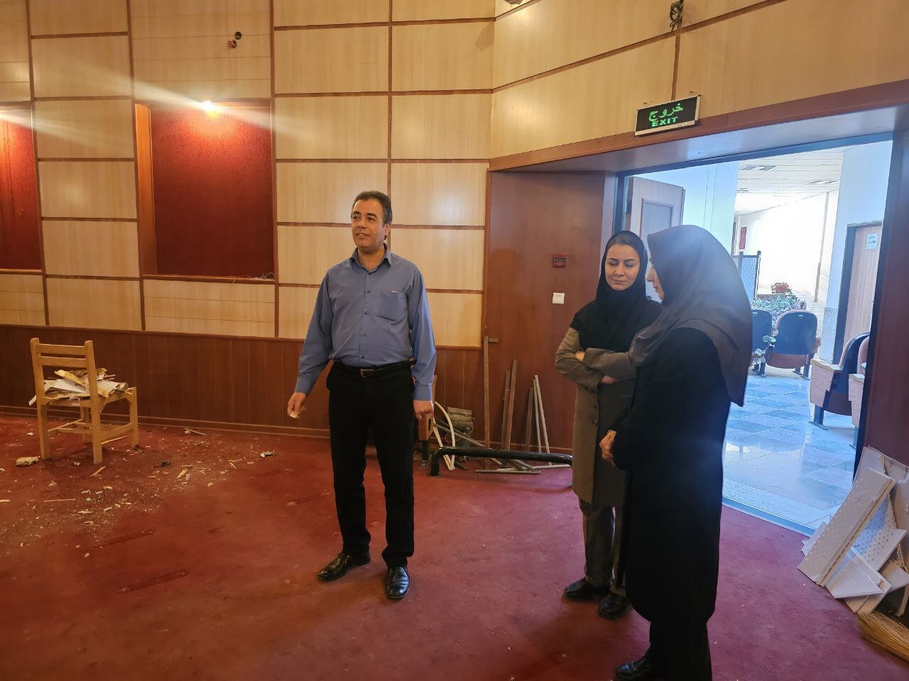 بازطراحی کتابخانه یادگارامام