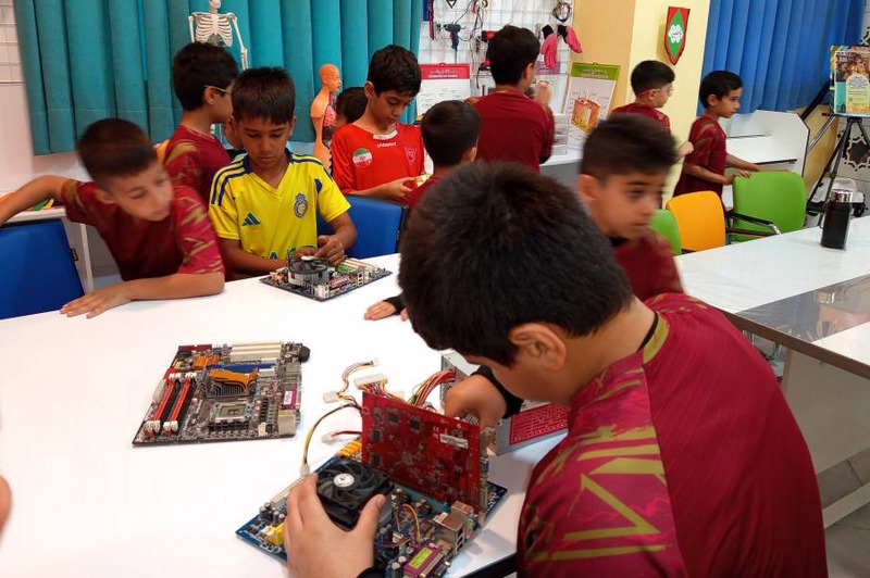 تالار علم و خلاقیت کتابخانه شهید فکری جم، پایگاهی برای شکوفایی استعدادهای کودکان و نوجوانان