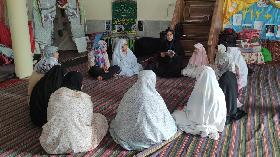 محفل مادران و دختران معتکف در کتابخانه شهدای ملاثانی برگزار شد