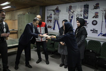 مسابقات تیراندازی کتابداران استان مرکزی در اراک