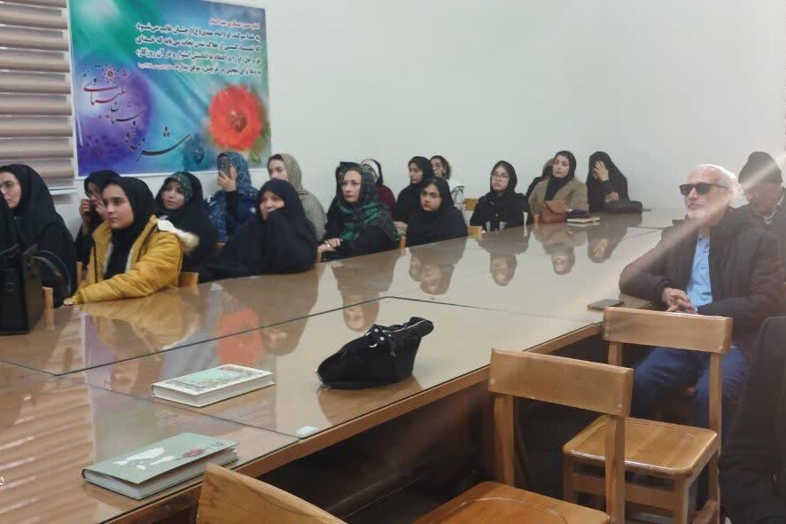 برگزاری نشست شاعرانه «مدح امیر» و رونمایی از کتاب «یک جرعه شبنم» در خوشاب