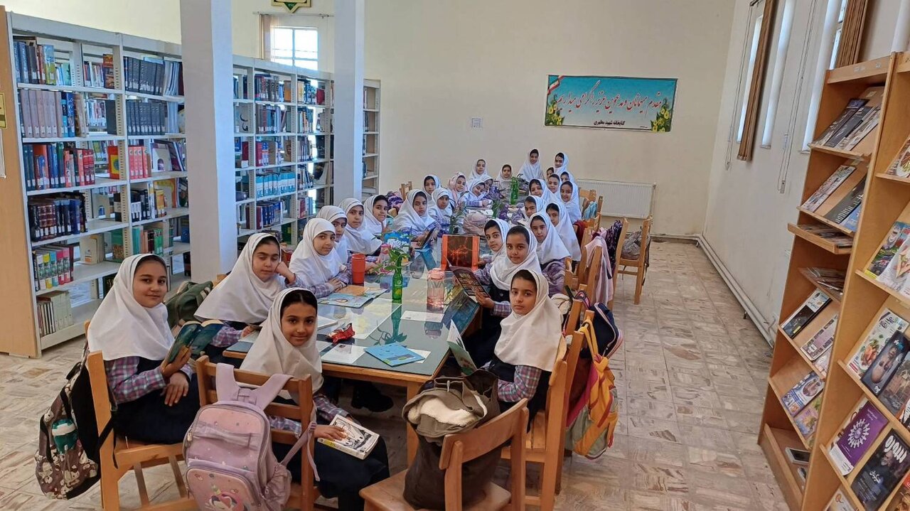 برگزاری برنامه‌های متنوع فرهنگی و آموزشی در کتابخانه‌های عمومی قزوین