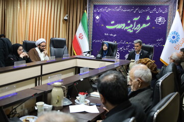 ویژه‌برنامه «شعر در آیینه وحدت» در آذربایجان‌غربی برگزار شد