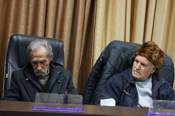 شعر در آیینه وحدت