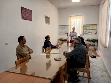 کارگاه اطفای حریق ویژه کتابداران  شهرستان خلیل‌آباد