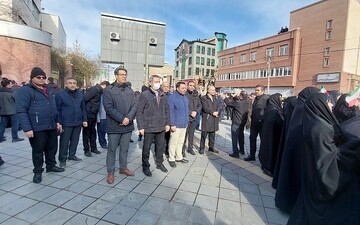 حضور کارکنان کتابخانه های عمومی آذربایجان غربی در محکومیت اغتشاشات و حوادث اخیر تروریستی