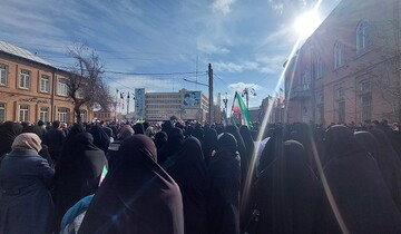 حضور کارکنان کتابخانه های عمومی آذربایجان غربی در محکومیت اغتشاشات و حوادث اخیر تروریستی