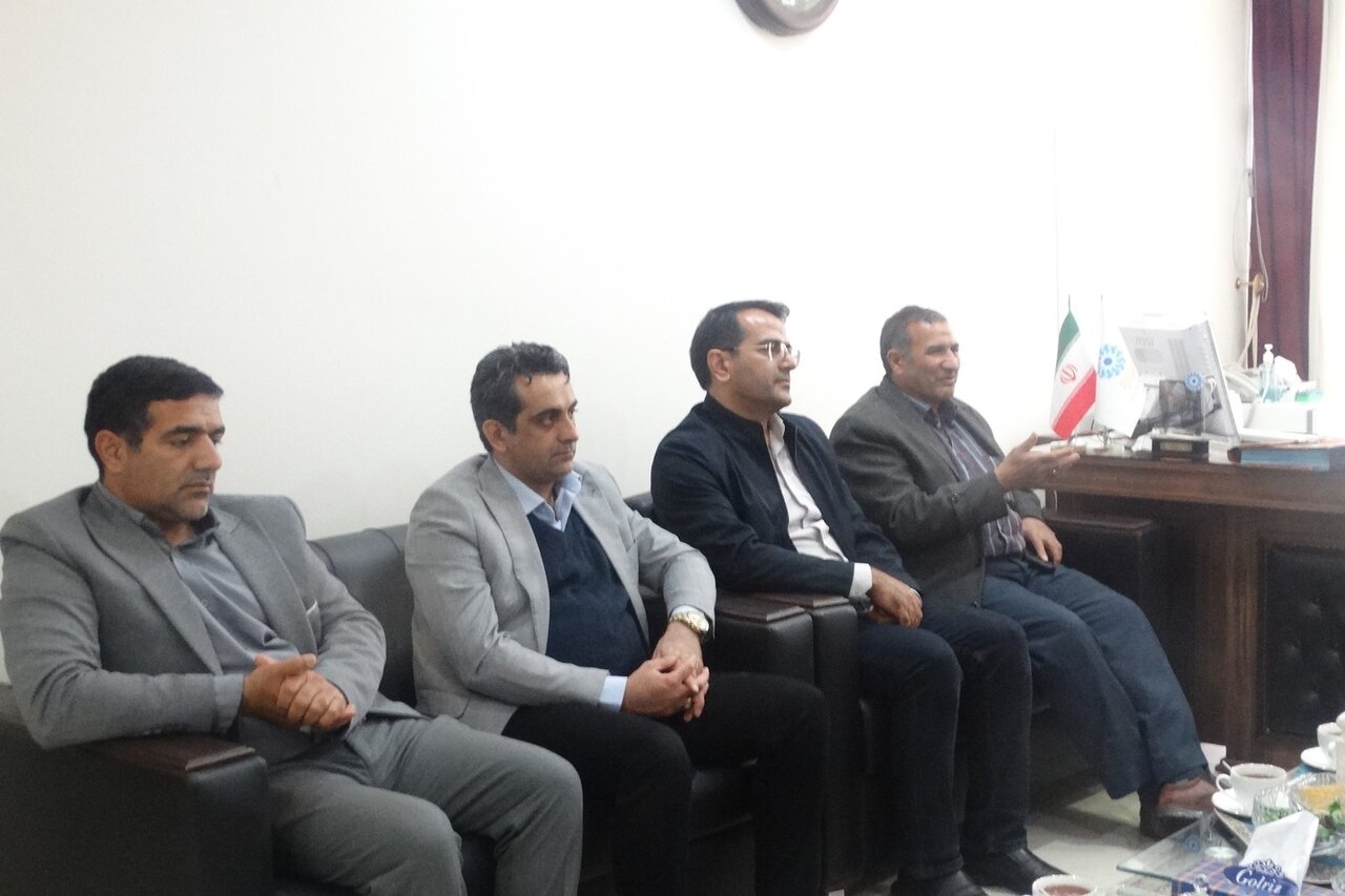 تقویت زیرساخت‌های فرهنگی با محوریت ایجاد کتابخانه روستایی ضروری است