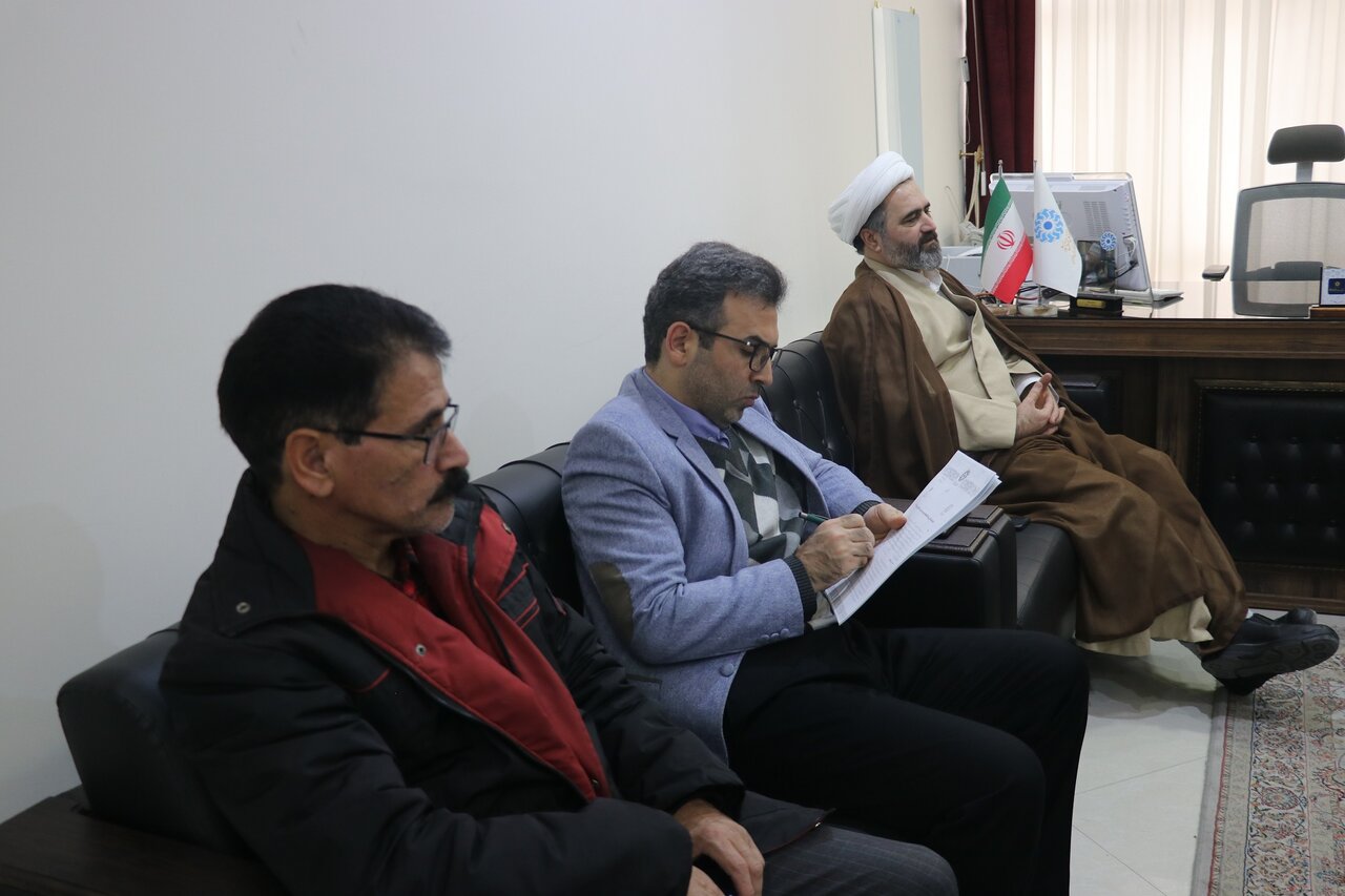 سرپرست ادارهکل کتابخانههای عمومی خراسان رضوی با مدیر ستاد کانونهای فرهنگی مساجد استان دیدار کرد