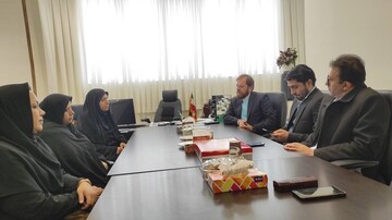 دیدار سرپرست اداره کل کتابخانه های عمومی اردبیل با سرپرست دفتر امور اجتماعی و فرهنگی