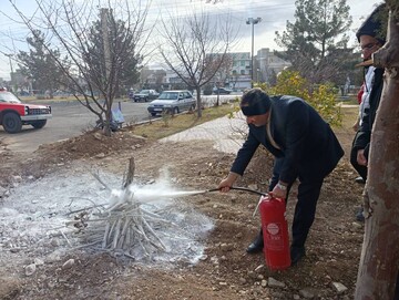 کارگاه اطفای حریق ویژه کتابداران استان زنجان