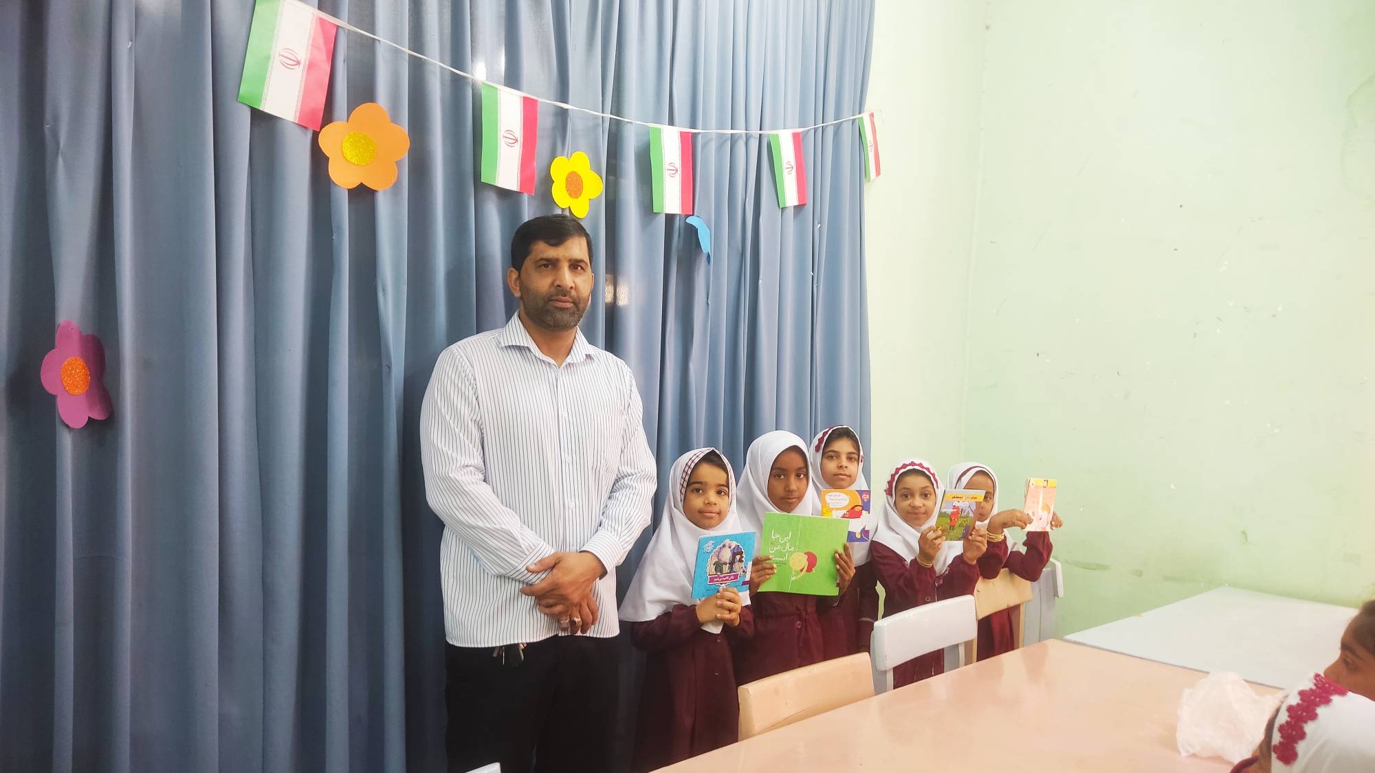 ویژهبرنامههای متنوع کتابخوانی در کتابخانههای عمومی هرمزگان