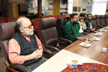 برگزاری نشست‌ آزاد علمی در کتابخانه دکتر حصیبی اراک