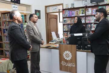 بازدید سرپرست اداره کل کتابخانه های عمومی استان از کتابخانه عمومی استاد صاحبکار