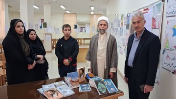 بازدید امام جمعه حمیدیه از کتابخانه