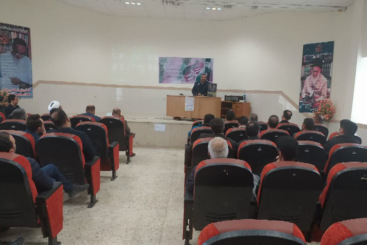 برگزاری برنامههای ترویجی در کتابخانههای عمومی استان مرکزی