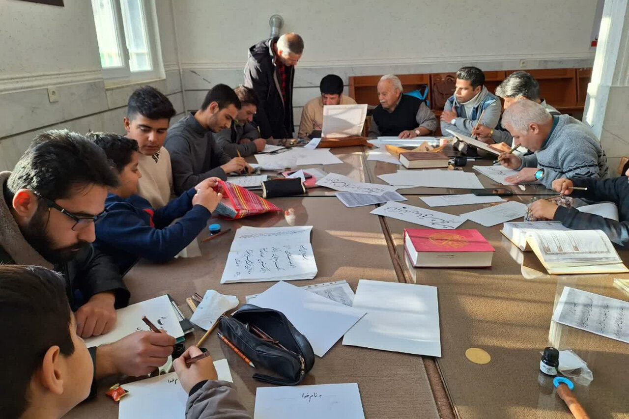 کتابخانههای عمومی استان مرکزی میزبان برنامههای فرهنگی شدند