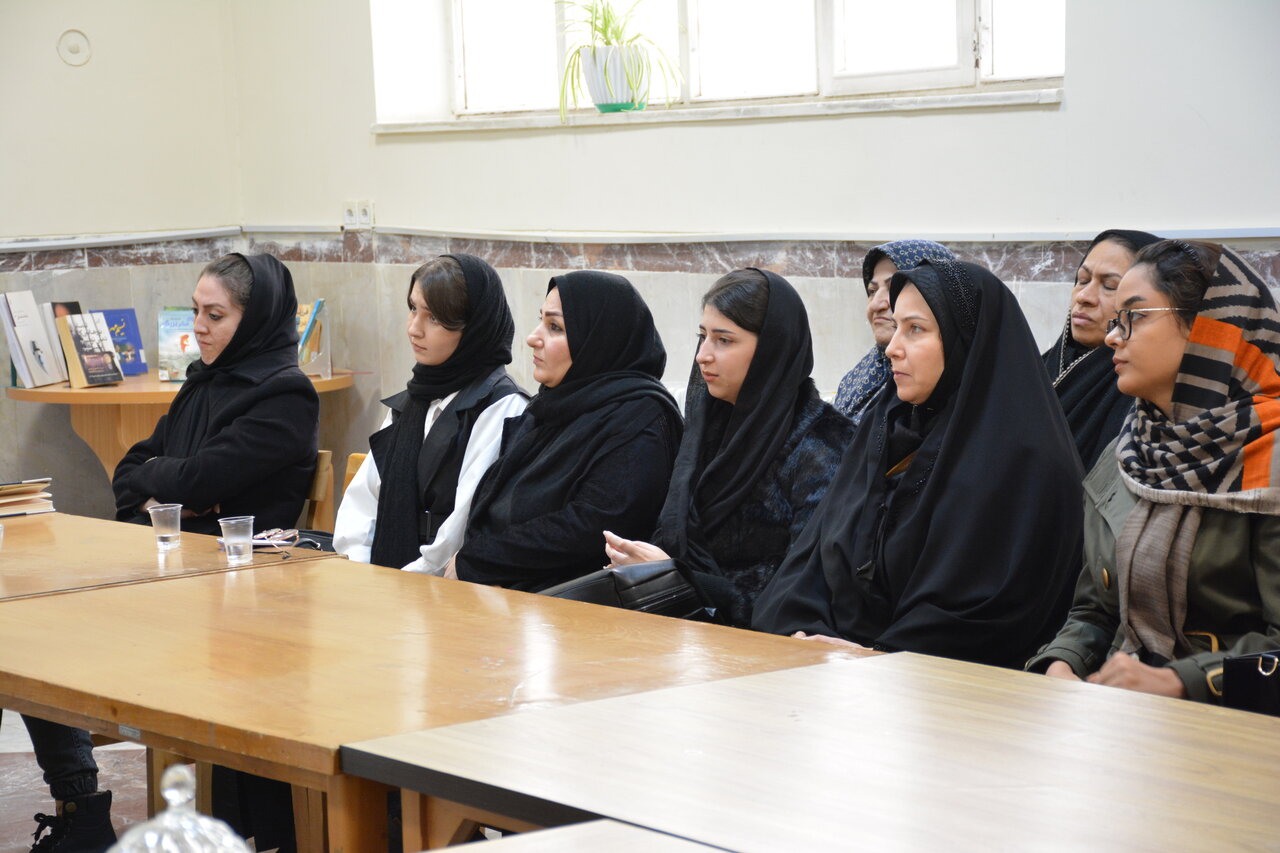 تاکید بر نیازسنجی محلی در اجرای برنامه‌های محله‌محور کتابخانه‌های عمومی