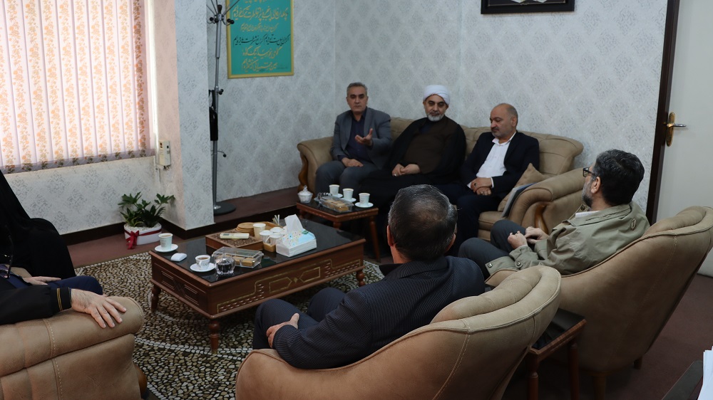 دیدار سرپرست اداره کل کتابخانه‌های عمومی خوزستان با مسئولان اداره کل زندان‌ها