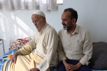 دیدار با خانواده شهید