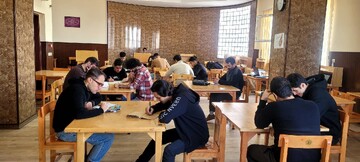 استقبال از خدمات کتابخانه‌های کشیک استان کرمانشاه در روز تعطیل