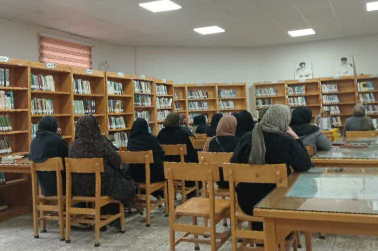 کتابخانه‌های عمومی استان مرکزی میزبان برنامه‌های فرهنگی شدند