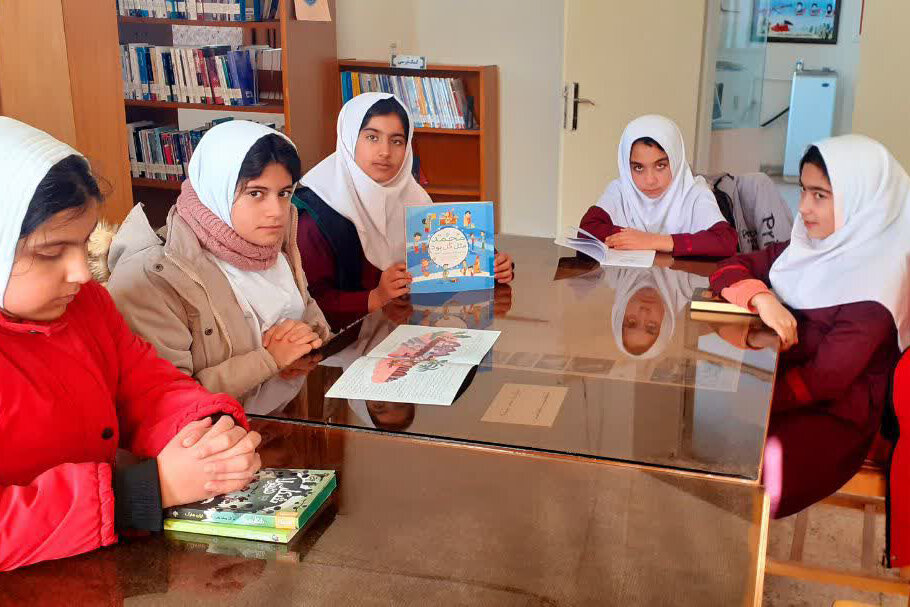 برگزاری نشستهای کتابخوانی در کتابخانههای عمومی استان مرکزی