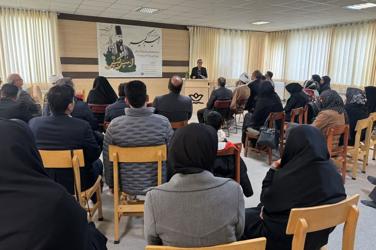 برگزاری نشست‌های کتابخوانی در کتابخانه‌های عمومی استان مرکزی