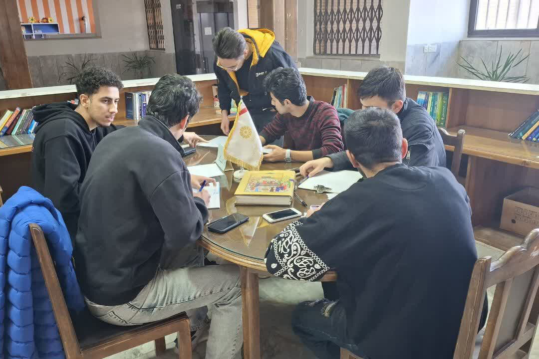 کتابخانههای عمومی استان مرکزی میزبان روایتهای ماندگار ادب و فرهنگ