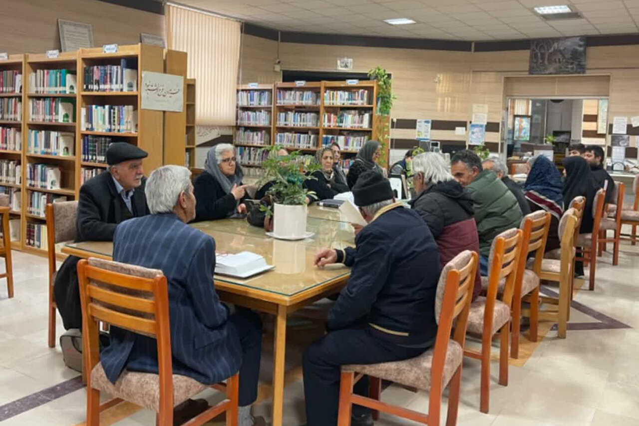 گرامیداشت دهه قرآن و عترت در کتابخانههای استان مرکزی