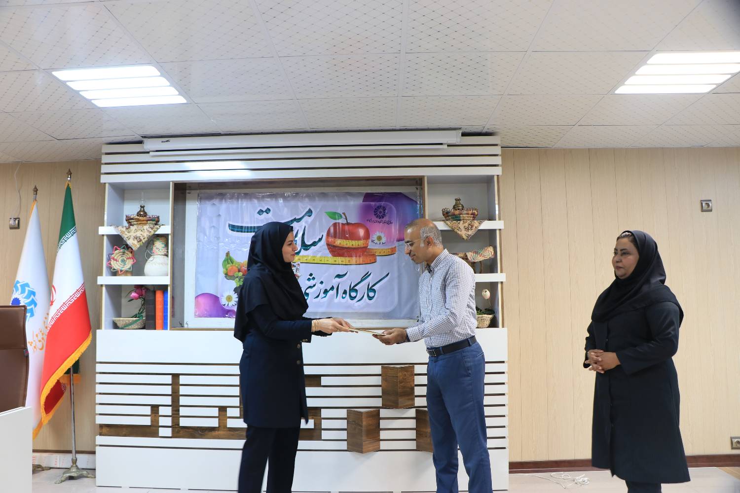 کارگاه آموزشی «نحوه ارتباط مؤثر زناشویی» برگزار شد