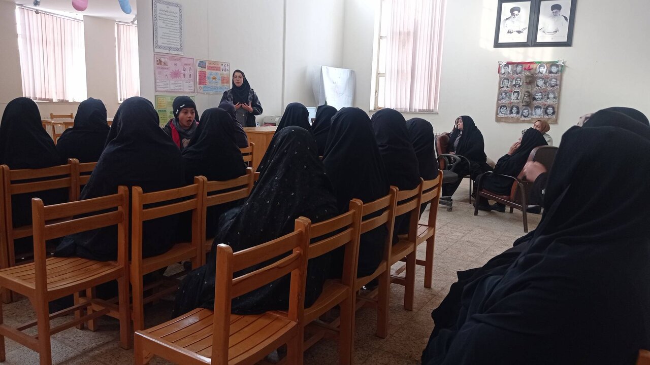 بانوان سنبلآباد، دانش خود را در برابر بیماریهای دوران سالمندی ارتقاء دادند