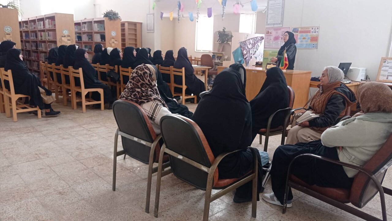 بانوان سنبلآباد، دانش خود را در برابر بیماریهای دوران سالمندی ارتقاء دادند