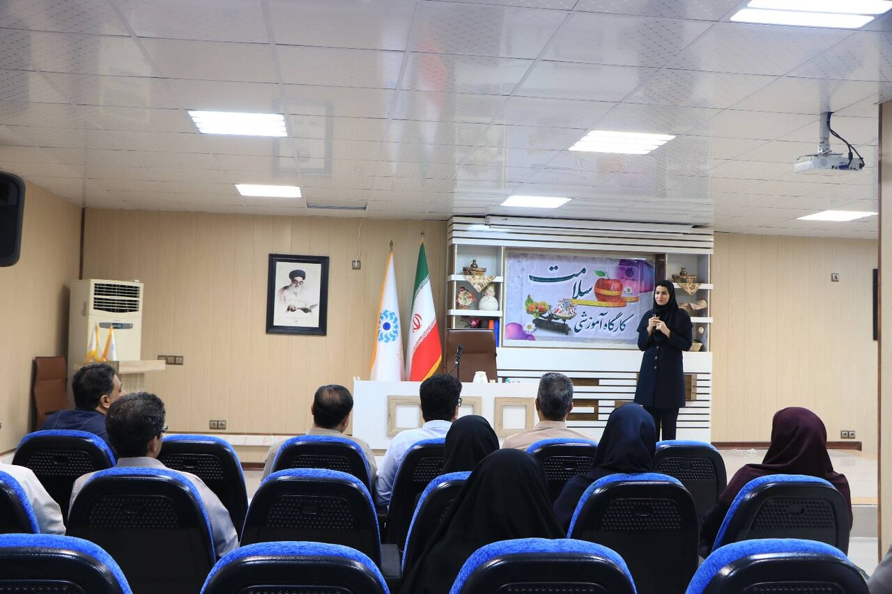 کارگاه آموزشی «نحوه ارتباط مؤثر زناشویی» برگزار شد