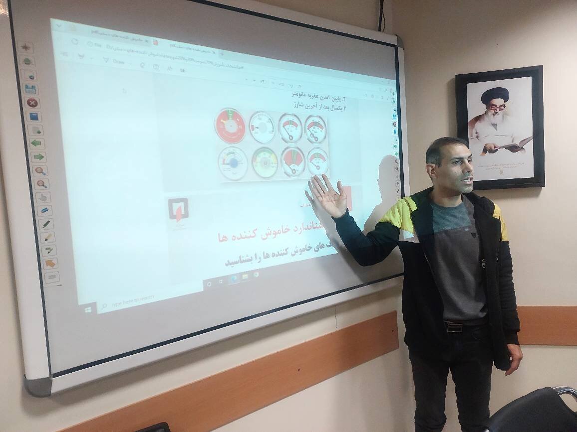 کارگاه آموزشی اطفاء حریق ویژه کارکنان اداره کل کتابخانه های عمومی استان برگزار شد