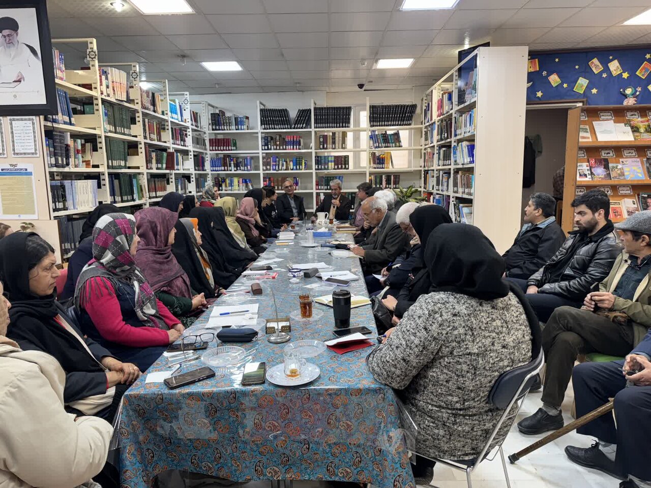 نشست انجمن کتابخانه عمومی شرف‌الدین علی یزدی برگزار شد