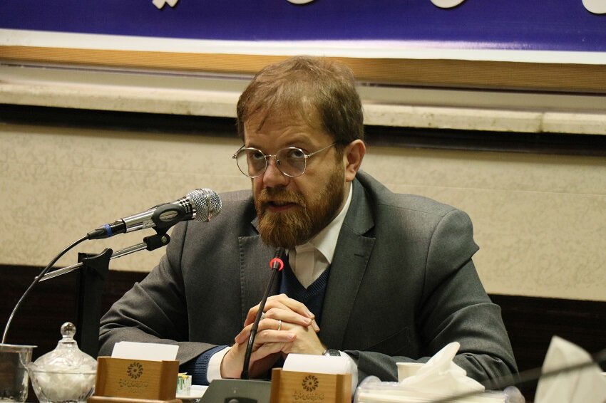 کتابداران، پرچم‌داران حرکت فرهنگی در جهت ترویج کتاب و کتابخوانی هستند