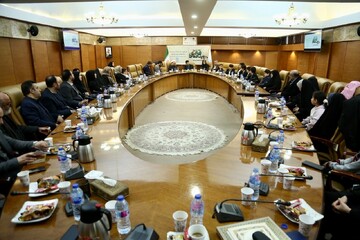 ویژه‌برنامه «رویداد قرآنی» به همراه تجلیل از محی‌الدین بهرام محمدیان در کتابخانه مرکزی پارک شهر